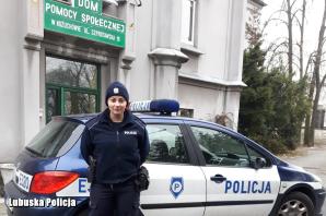 Lubuskie: Reakcja Policji i mieszkańców uchroniła mężczyznę przed wychłodzeniem